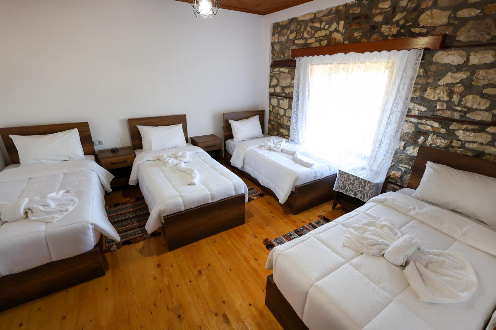 Villa Shpiragu Village Experience Berat Zewnętrze zdjęcie