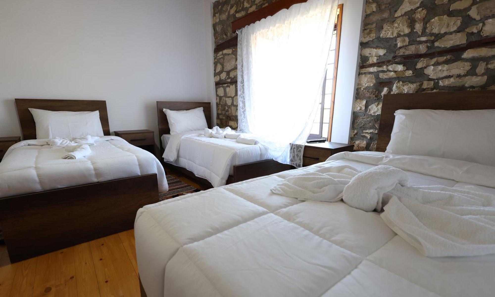 Villa Shpiragu Village Experience Berat Zewnętrze zdjęcie